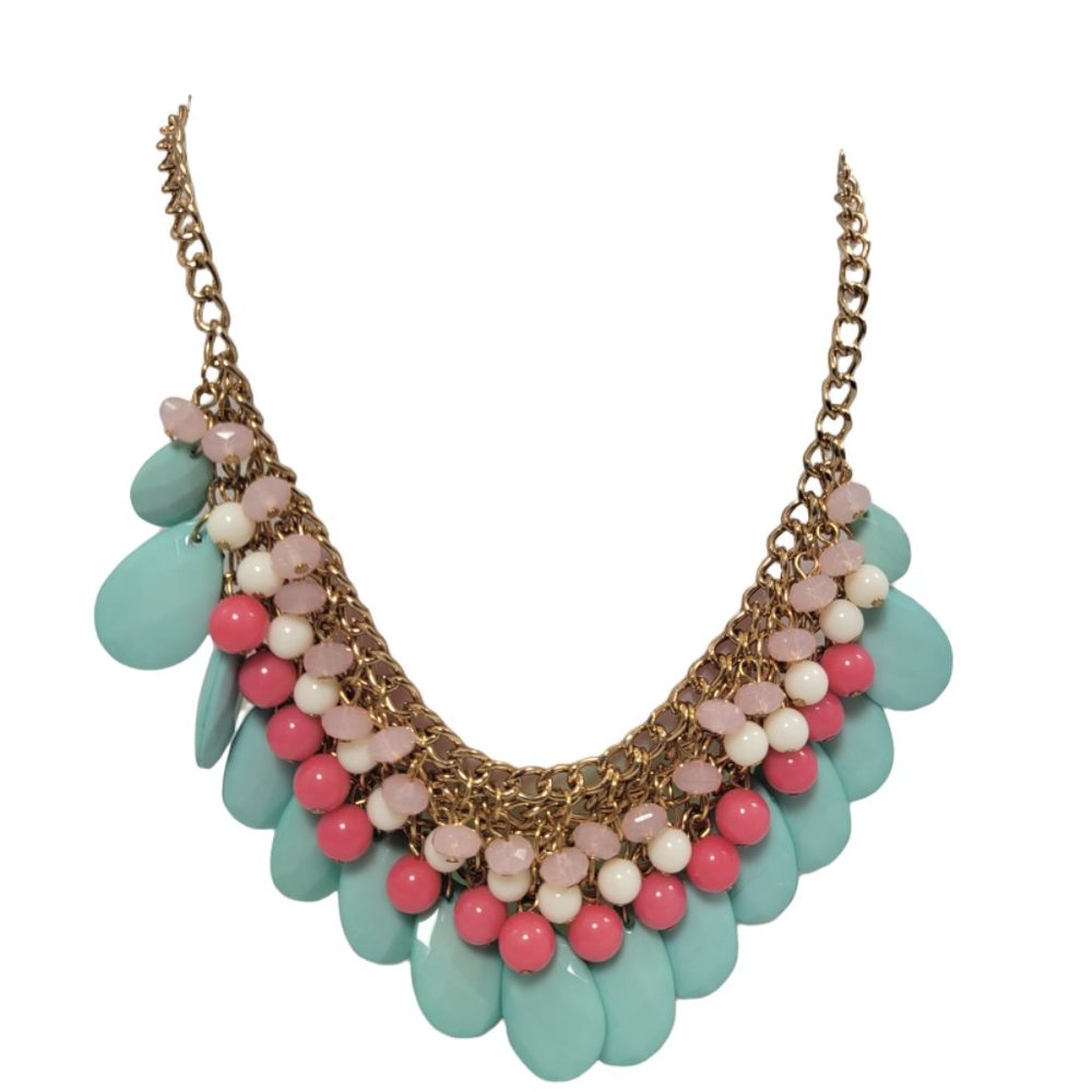 New. Necklace. Mint. Pink. White. Gold.